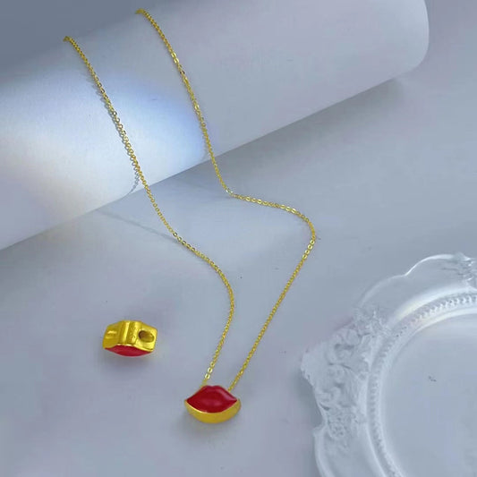 Red Lip Pendant Brass Gold-plated O-shaped Necklace