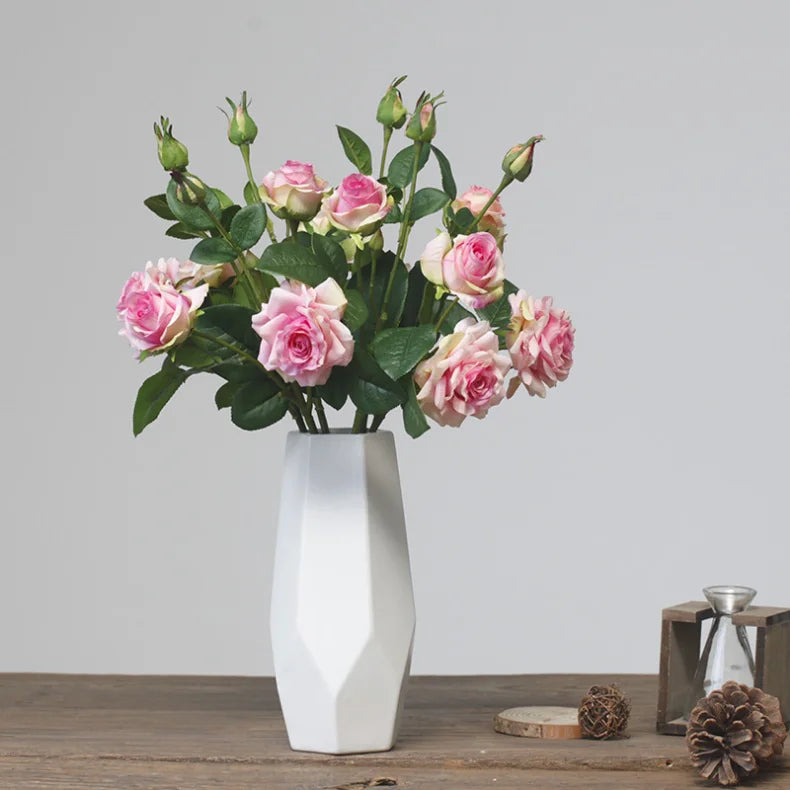 3 Heads High Quality Rose Fake Flowers Artificial Hand Feel Mosturizing Flowers Plants Home Living Room Office Party Decoration