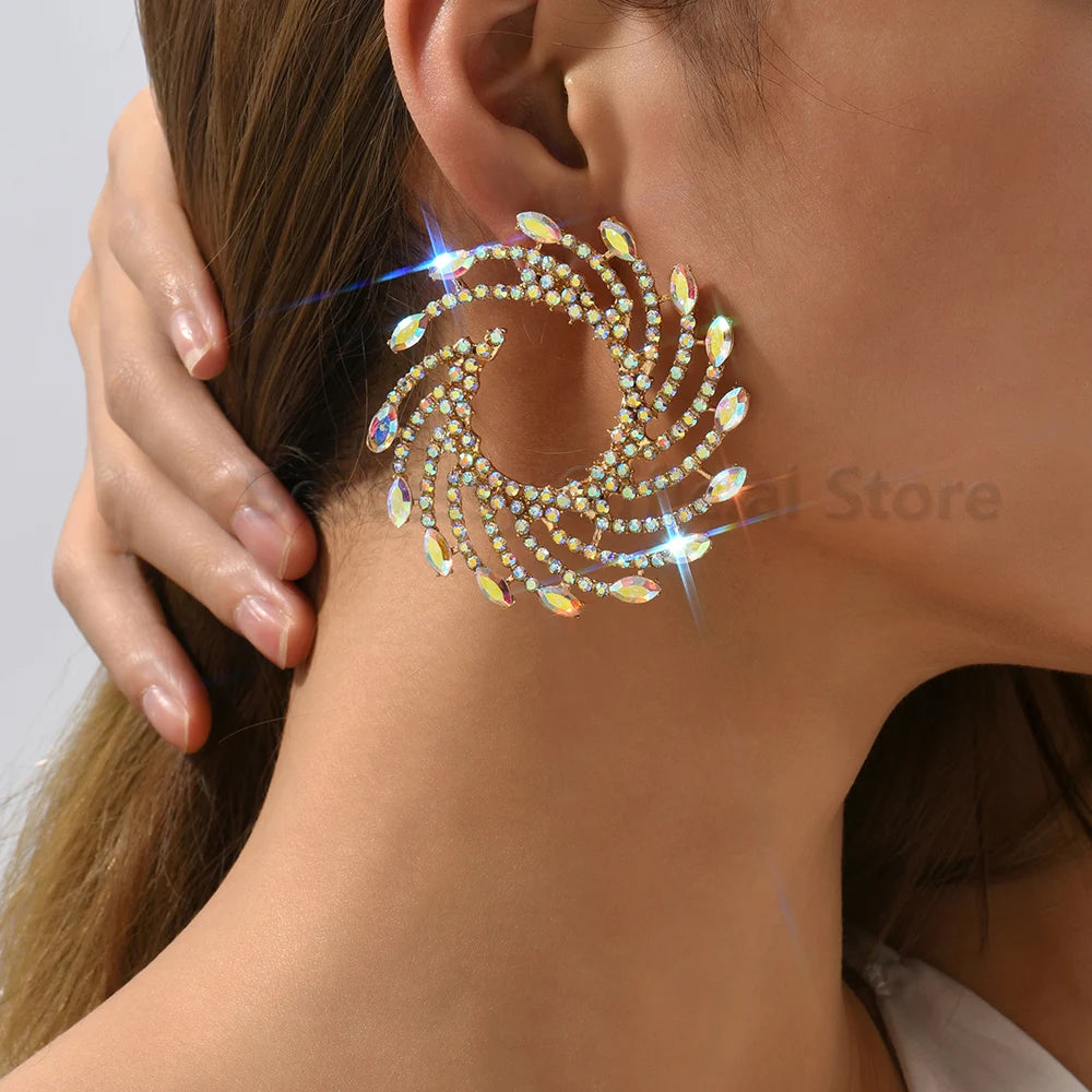 European American Trendy Exaggerated Piercing Stud Earrings For Women Girl Sun Shape Unique Design Exquisite Jewelry Accessories